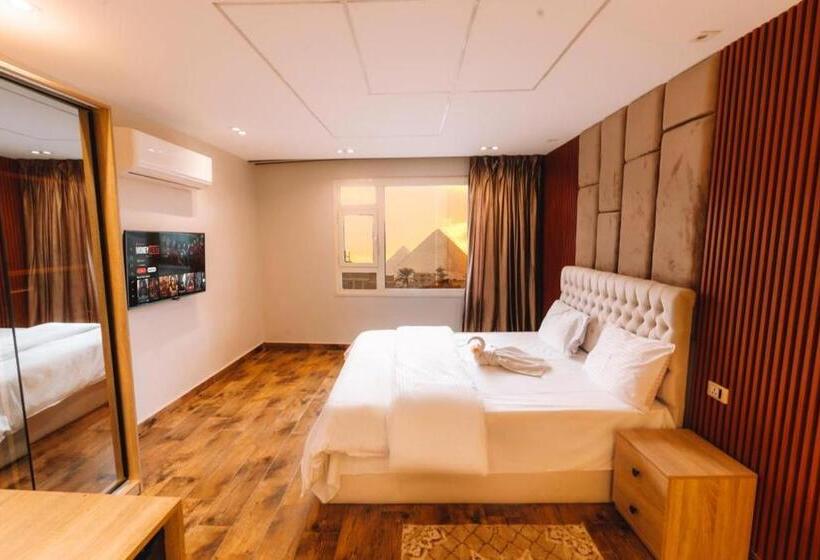 اتاق استاندارد با تخت بزرگ, Pyramids Enigma Grand Lodge