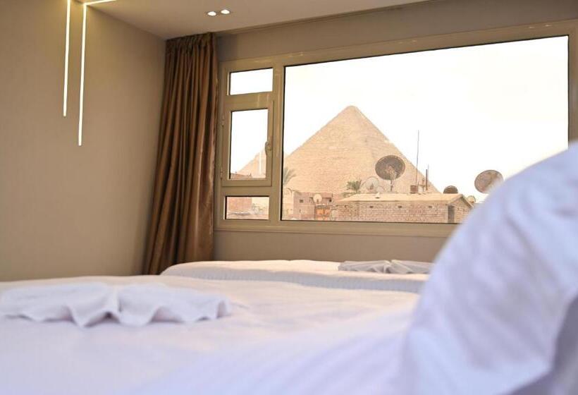 اتاق خانوادگی با چشمانداز کوه, Pyramids Enigma Grand Lodge