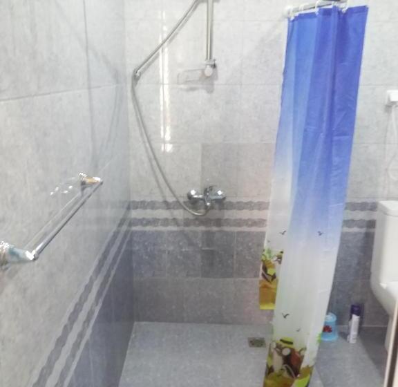 اتاق استاندارد سه نفره, Areni Tavern B&b