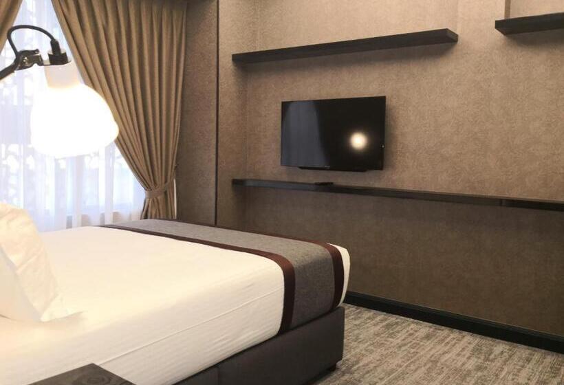 ビジネスルーム, 1969 Business Suites