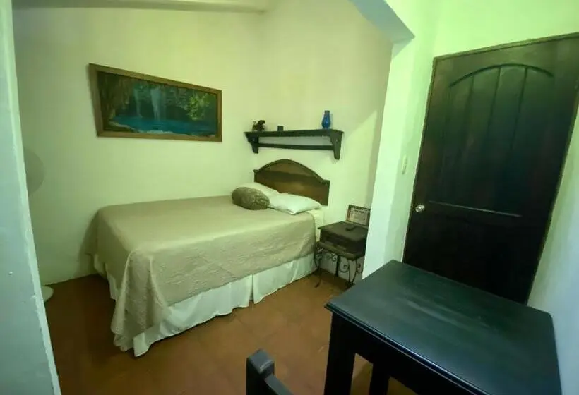 اتاق اجرایی, Boutique Casa José