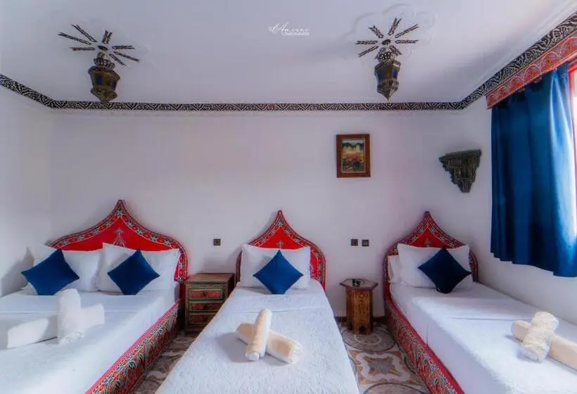 スタンダード４人部屋, Chefchaouen