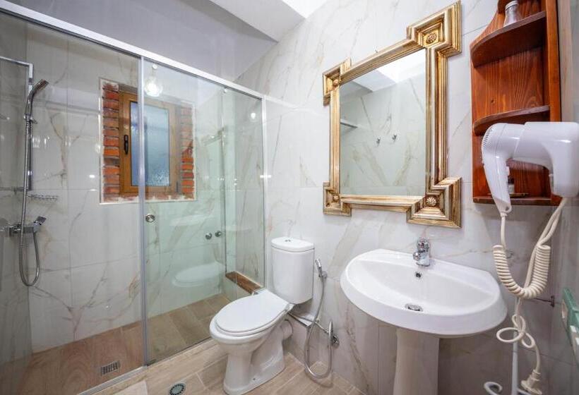 Triple Room Sea View, San Saena