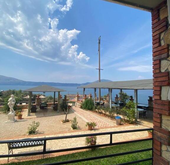 Triple Room Sea View, San Saena