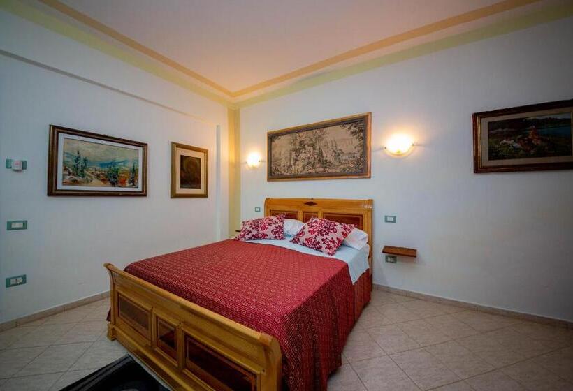 Triple Room Sea View, San Saena