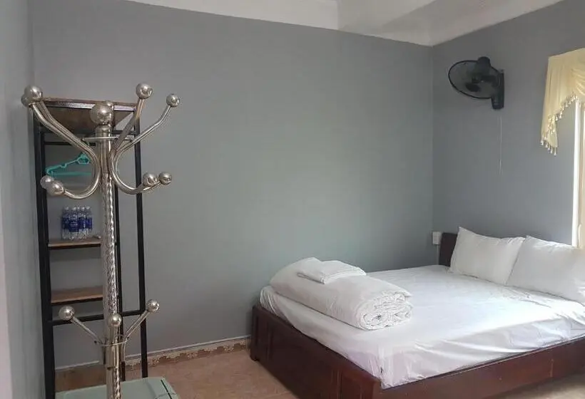 اتاق خانوادگی, Luna S House Hostel