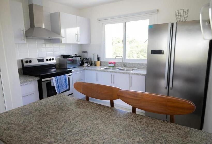 آپارتمان 1 خوابه با بالکن, Ka Romana Residences