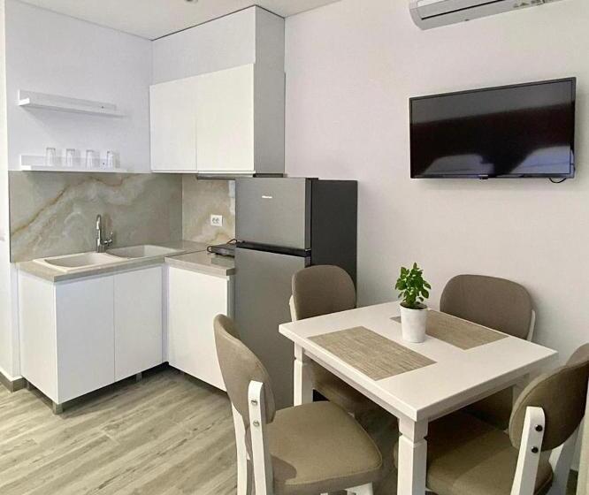 Appartement Deluxe 1 Chambre, Edina by Hp Hotel