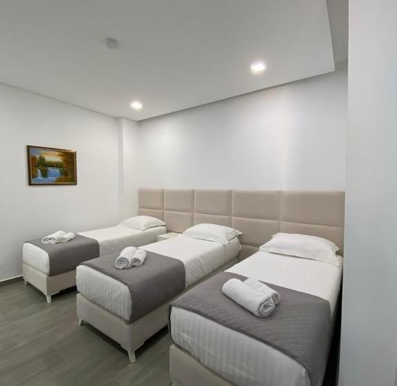 Camera Tripla Deluxe, Edina by Hp Hotel