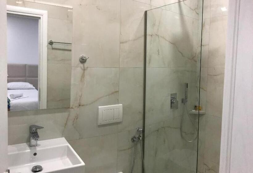 Camera Familiare Vista Montagna, Edina by Hp Hotel