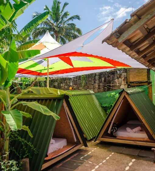 Standard Tent, Clan.destino Hostel