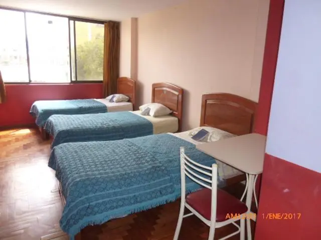 Economy Triple Room, Hospedaje Centro