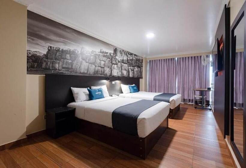 غرفة قياسية, María Luisa