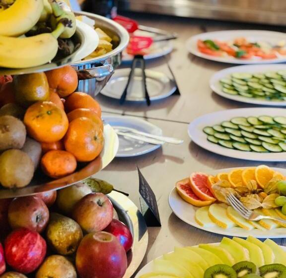 غرفة قياسية, Tanzbuche