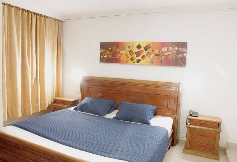 סוויטה, Yivinaca