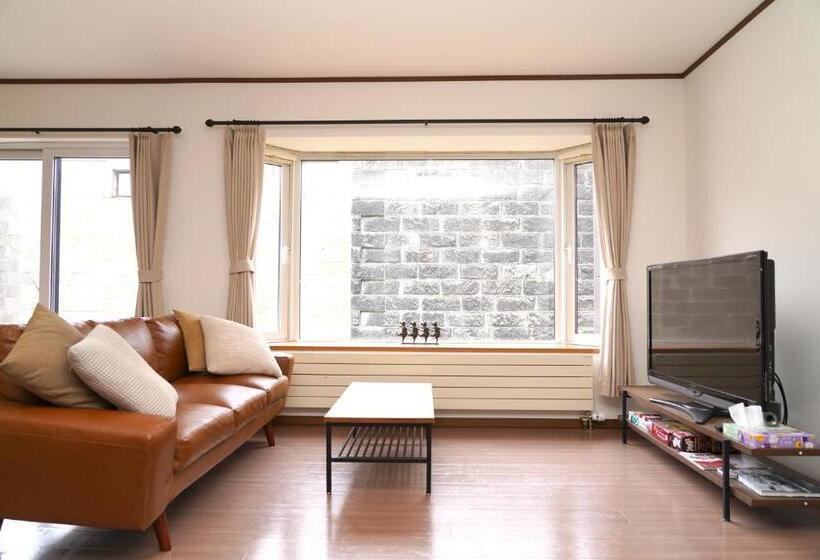 Апартаменты 2 Спальни, Smart Hotel Kutchan