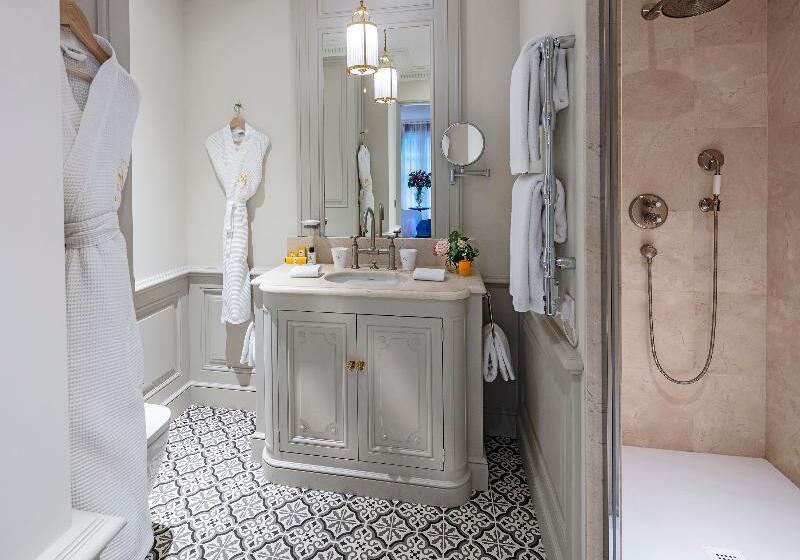 Quarto superior, Choice City