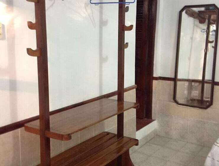 اتاق کلاسیک چهارنفره, Oriental