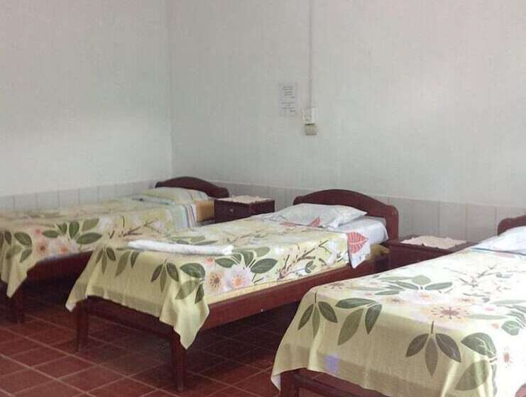 اتاق کلاسیک سه تخته, Oriental