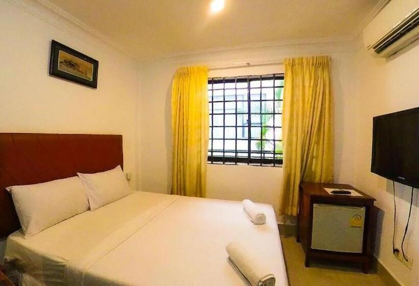 Номер Стандарт, Riverside Hotel Phnom Penh