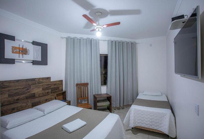 豪华三人间, Paulo Hotel & Restaurante