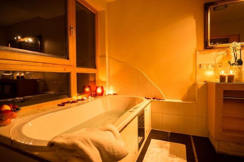Люкс с гидромассажем, Thula Wellnesshotel Bayerischer Wald