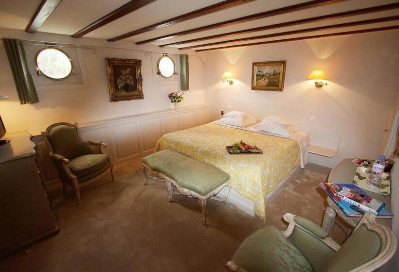 Deluxe room with river view, Aurora