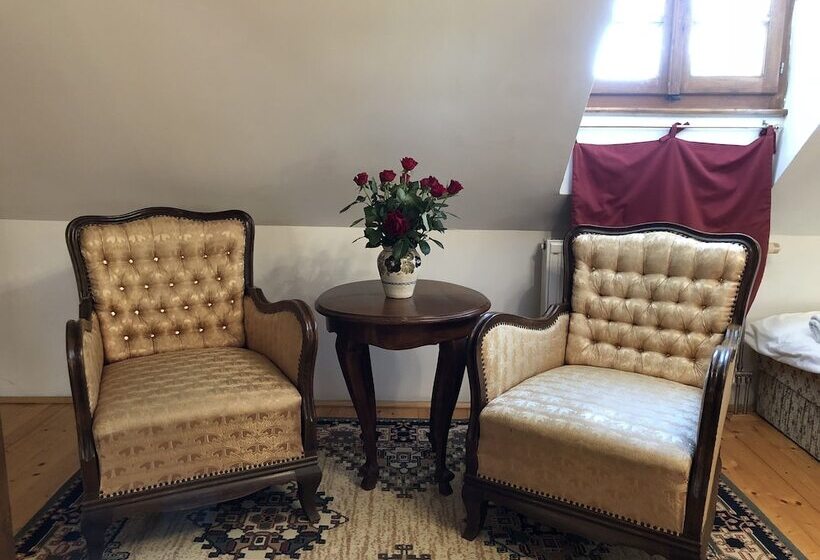 １ベッドルームのスーペリアアパートメント, The Houses Of History  Anno 1830