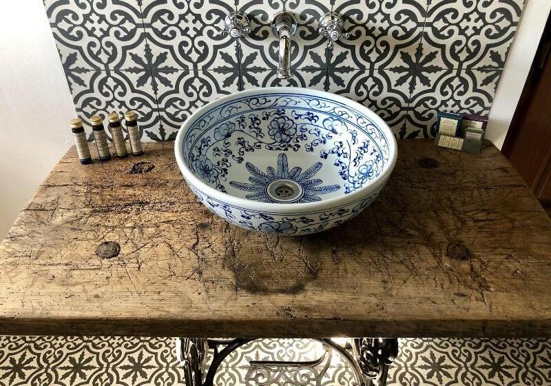 １ベッドルームのスーペリアアパートメント, The Houses Of History  Anno 1830