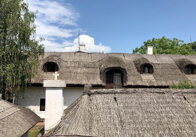 ガーデンビュースタンダードルーム, The Houses Of History  Anno 1830