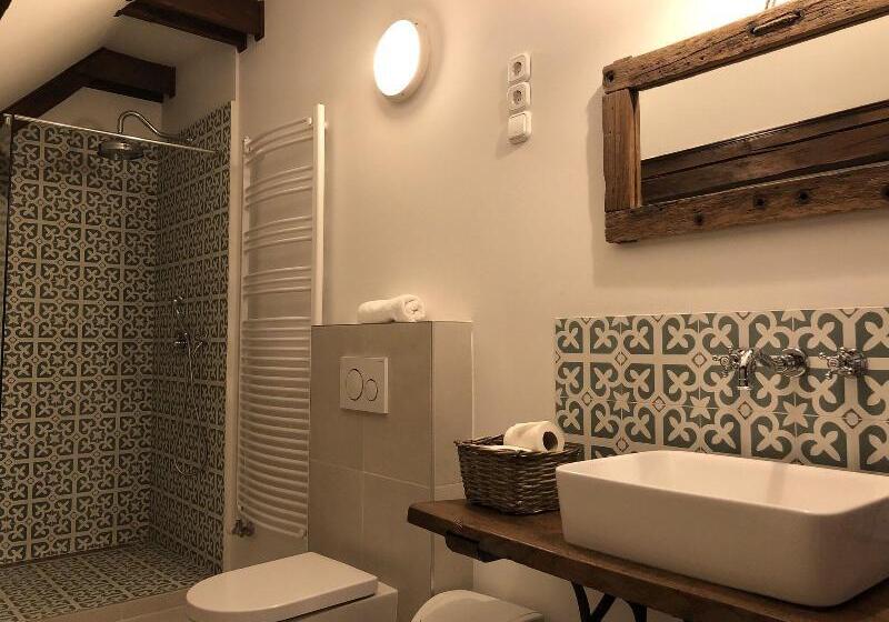 ガーデンビュースタンダードルーム, The Houses Of History  Anno 1830