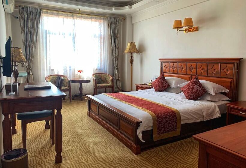 غرفة سوبيريور, Asia And Africa