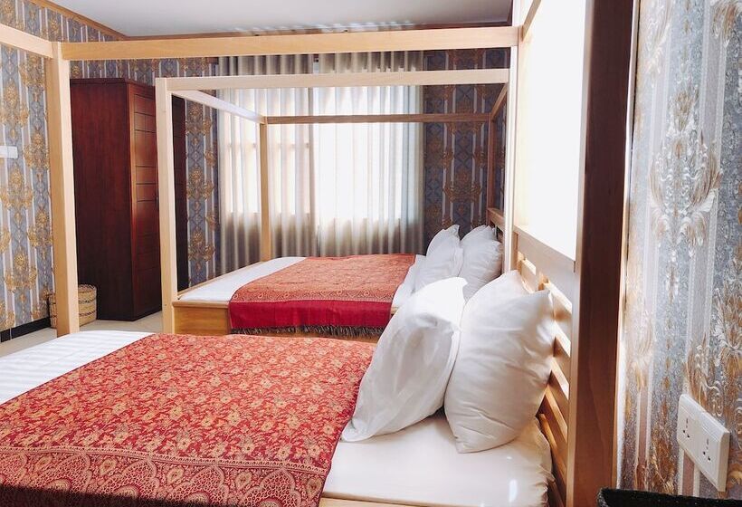 Трехместный Номер Deluxe, Duomo And Suites