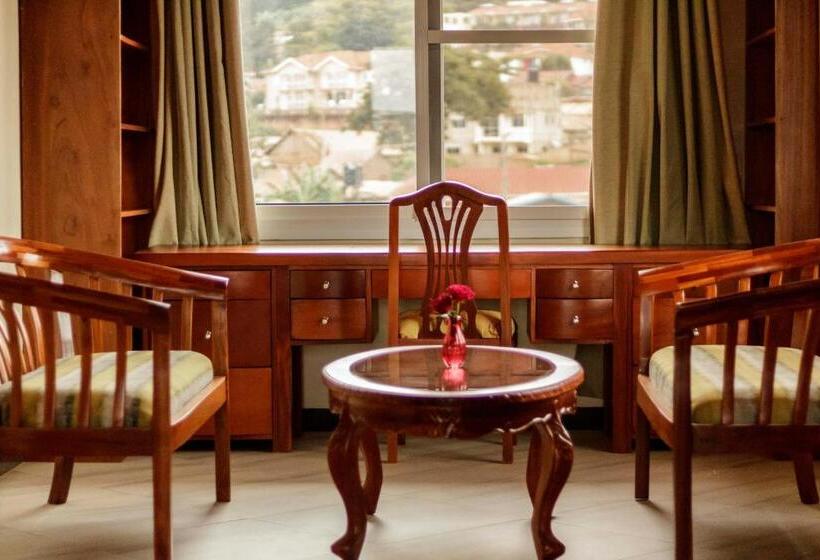 Трехместный Номер Deluxe, Duomo And Suites