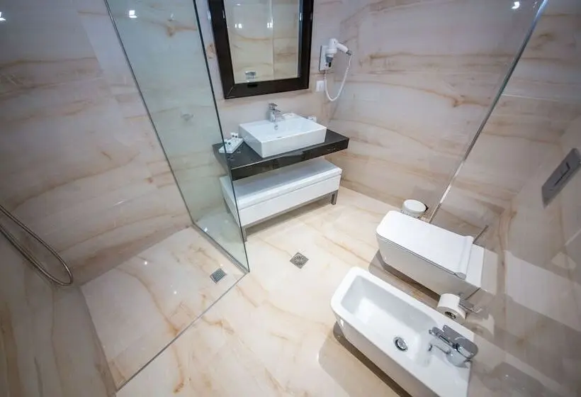 Deluxe Suite Sea View, Sole Luna
