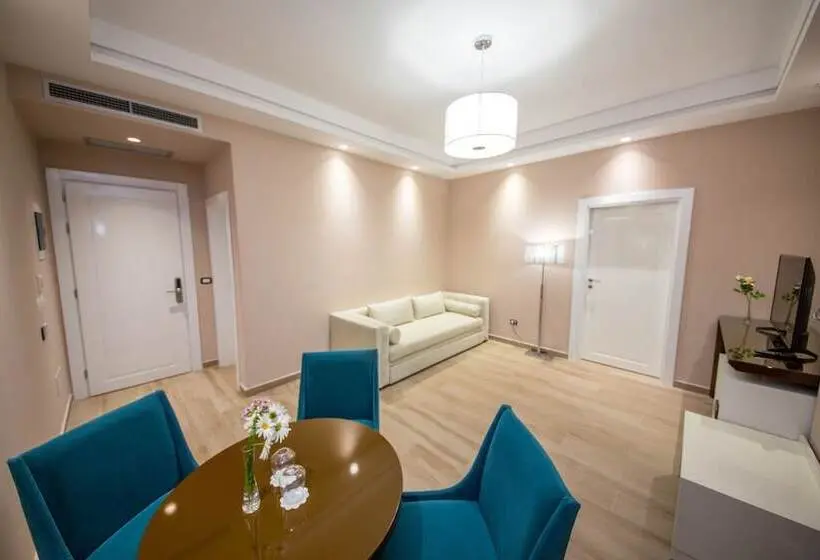 Deluxe Suite Sea View, Sole Luna