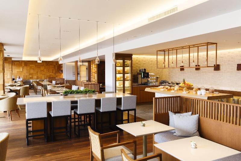 Номер Клуб Вид на Море, Hyatt Regency Seragaki Island Okinawa