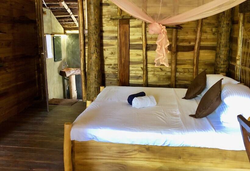 בונגלו משפחתי, Wind Blend Kite Resort