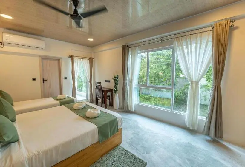 اتاق سه نفره دلوکس با چشمانداز دریا, Blissview Maldives Thulusdhoo