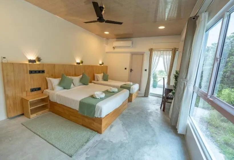 اتاق سه نفره دلوکس با چشمانداز دریا, Blissview Maldives Thulusdhoo