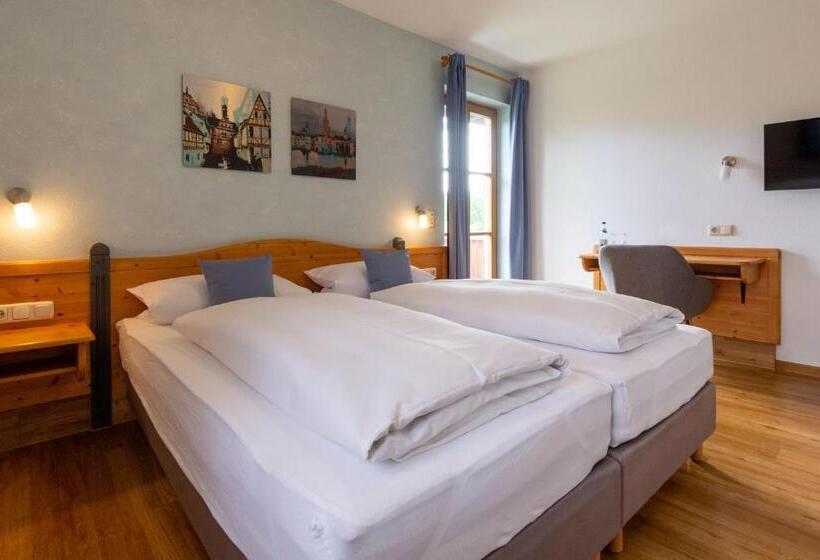 Номер Стандарт с Террасой, Am Schwanberg