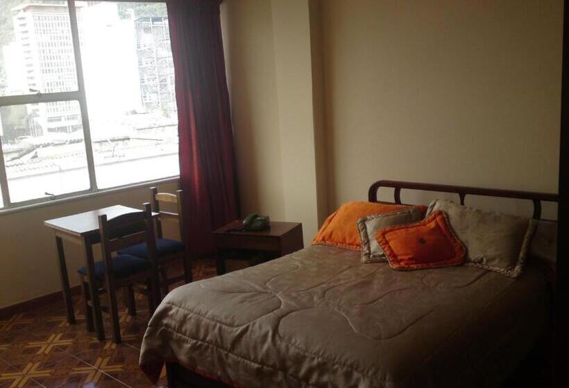 Standart Oda, Manila Plaza