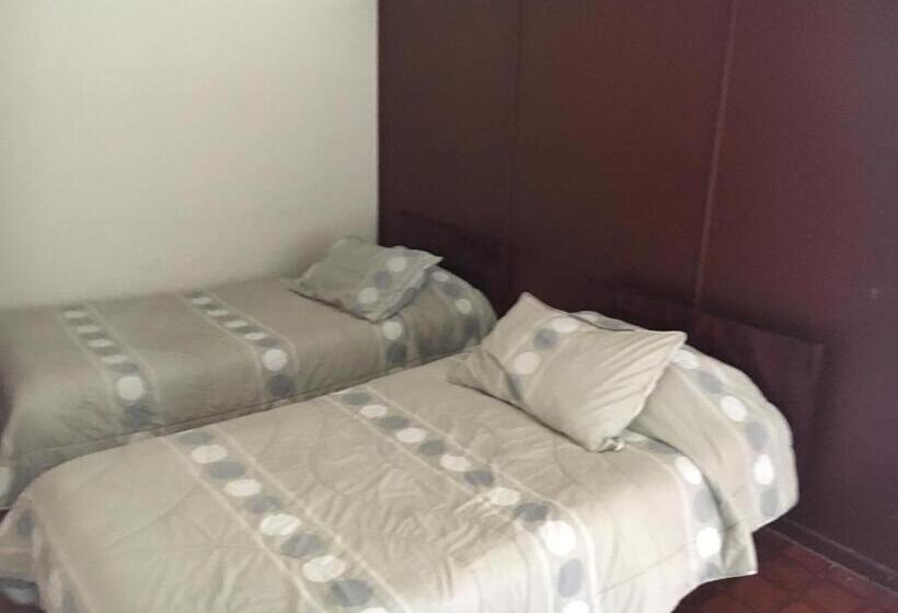 Dört Kişilik Standart Oda, Manila Plaza