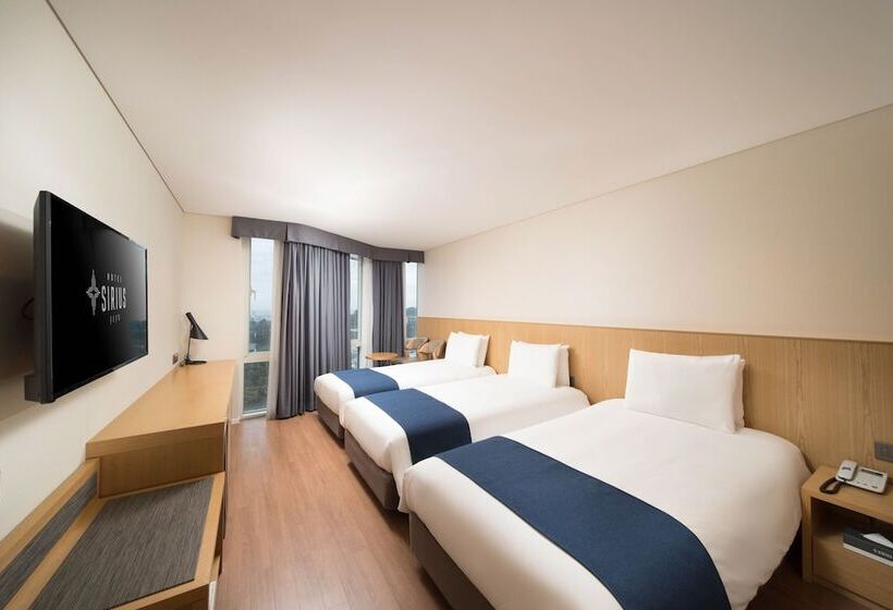 高级三人间, Sirius