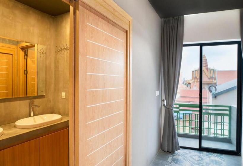 Superior Triple Room, Rs Iii Location Hostel