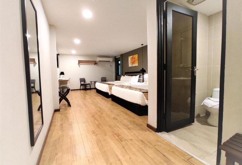 Family Suite, Apple Suites