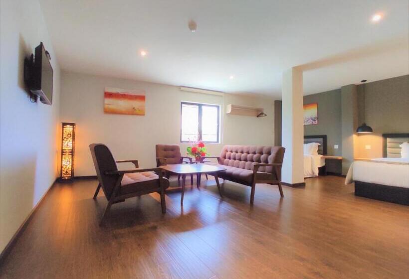 Семейный Номер Superior, Apple Suites