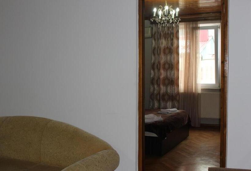 اتاق استاندارد, Cattaleya