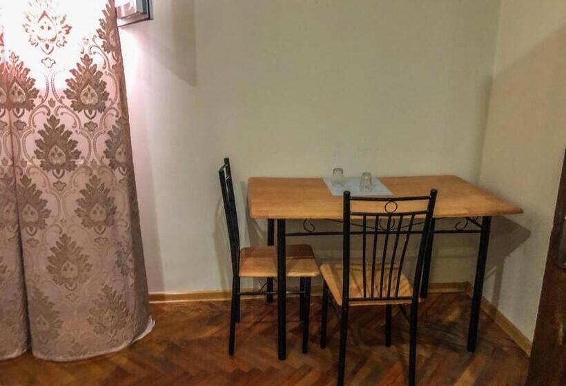 اتاق استاندارد, Cattaleya