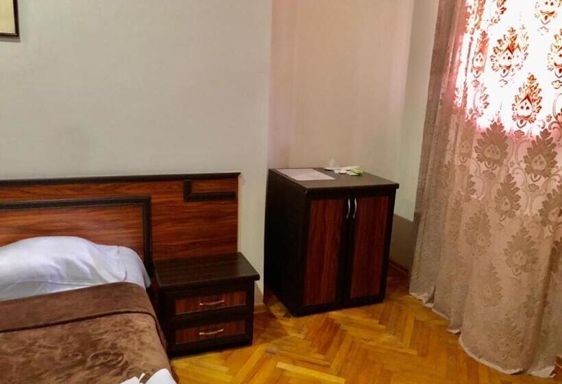 اتاق استاندارد, Cattaleya